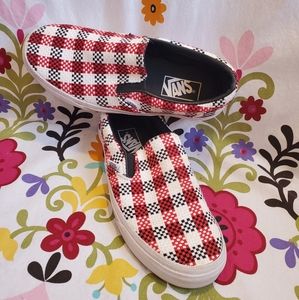 VANS NWOT size 7.5